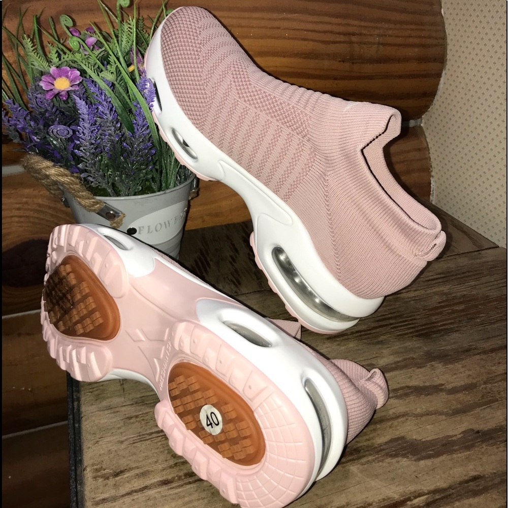Sock walking shoe.